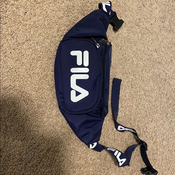 Fila Fanny Pack - Picture 1 of 1